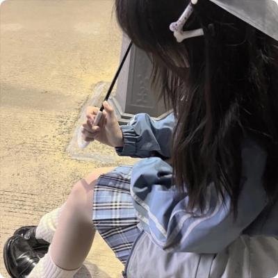 女哭声